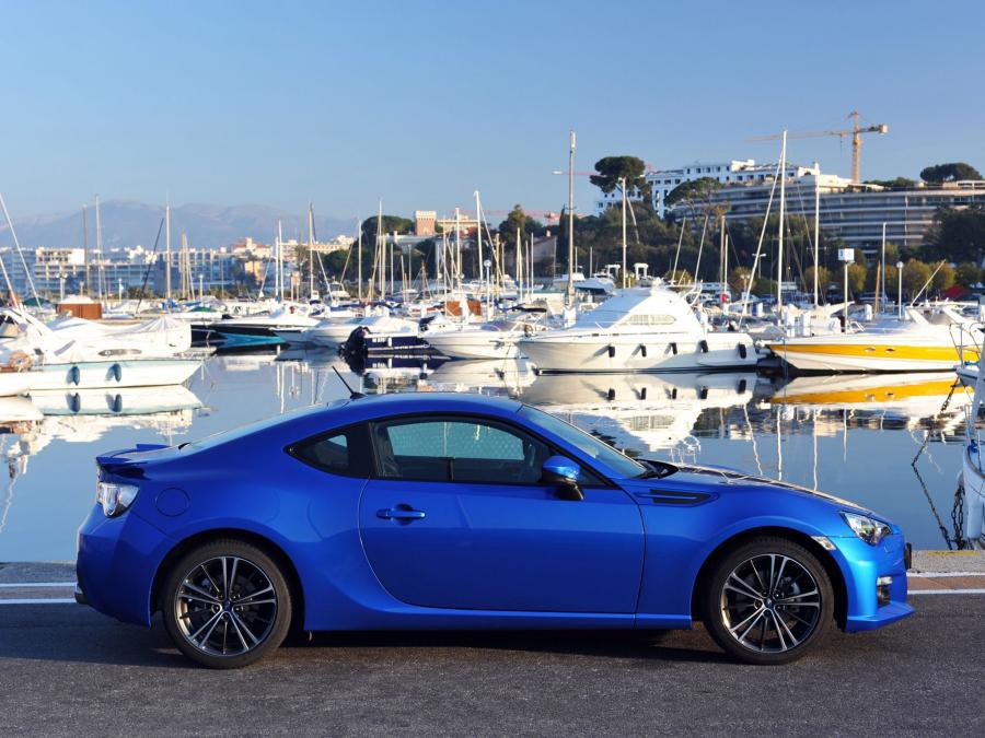  Subaru BRZ Aero Package 2012 года  (EU) (фото 16 из 30)